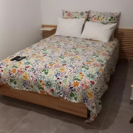 Apartment Spacious In A With Pool