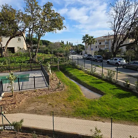 Apartment Spacious In A With Pool *