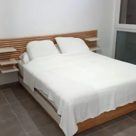 Spacieux Appartement Dans Residence Avec Piscine 봄레미모사